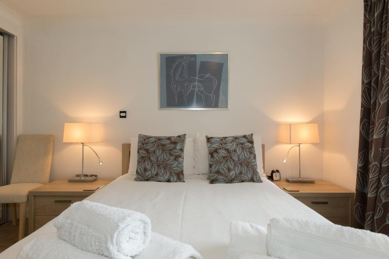 The Point Villa St Ives Buitenkant foto